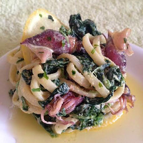 ホタルイカとほうれん草の山葵うどん