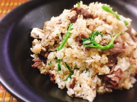 牛肉と舞茸のガーリックライス☆