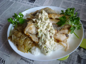 玉ねぎと真鱈のカフェ丼