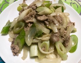 俺流！豚肉と葱のうま塩ドレッシング炒め