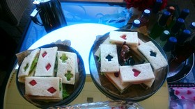 アリスのトランプサンドイッチ 