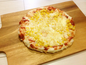 フードプロセッサーと鍋で作るピザ