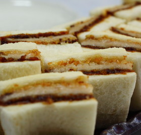 味噌カツサンド