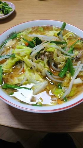 お店の味！野菜増し増し本格味噌ラーメン