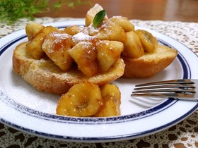 幸せのキャラメルバナナトースト