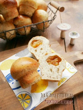 紅茶とりんごのきのこ型プチパン