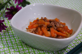にんじんと豚肉のマーマレード炒め