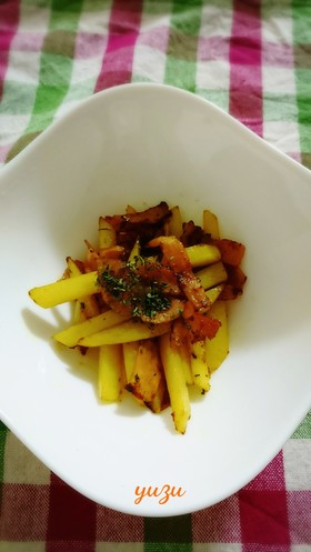 お弁当に！じゃがいもベーコンのカレー炒め