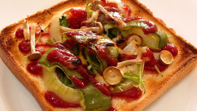 マヨネーズを使わない簡単ピザトースト