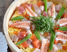 液体塩こうじでマグロ風彩り海鮮ちらし寿司