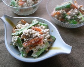 アスパラガスの白和え風ゴマドレサラダ