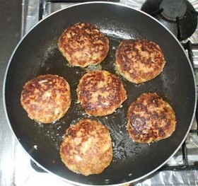 味噌ハンバーグ♪簡単