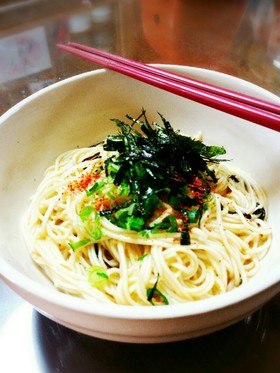 ひとりランチに！塩昆布の釜玉そうめん！