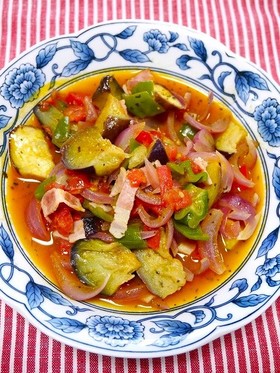 レンジで簡単！ベーコンのラタトゥイユ