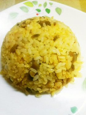 簡単！搾菜DEちょいピリパラパラ炒飯♪