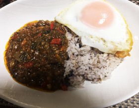 簡単！彩り野菜の本格キーマカレー