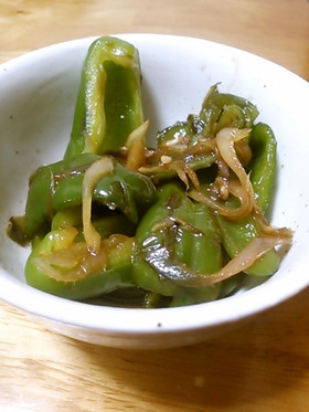 ピーマンとみょうがの醤油炒め