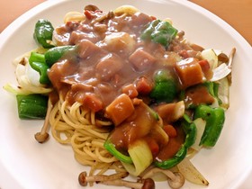 レトルトにひと手間！簡単カレーパスタ