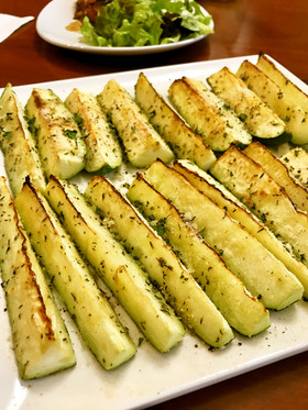 ズッキーニのハーブ・パルメジャン焼き