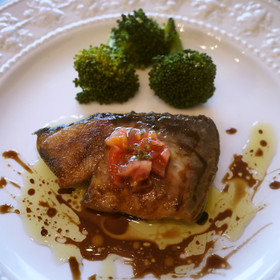 簡単イタリアン！ぶりのソテーバルサミコ酢