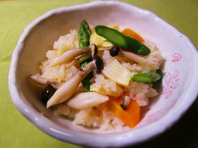 タケノコとアスパラの炊き込みご飯