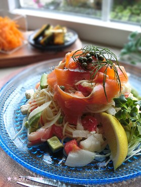 アボカドとサーモンの冷製パスタ☆