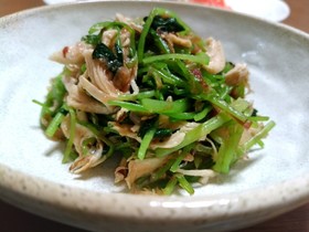 三つ葉とささみのサッパリ梅肉おかか和え