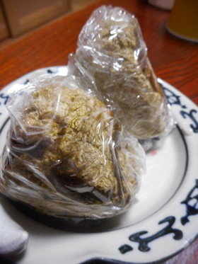 とろろ昆布ぽん酢おにぎり