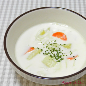 簡単コクアップ！クリームスープに粉チーズ