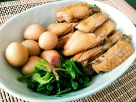 お弁当にも❣鶏手羽中とうずら卵のお酢煮