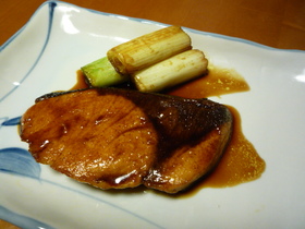 簡単♪カレー風味のぶりの照り焼き