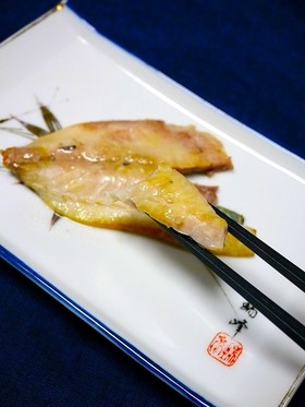 だれでも簡単！基本の鯵フライパン焼き