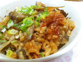 牛肉とごぼうの炊き込みご飯