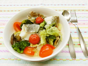 旬の白身魚と野菜のイタリアン蒸し