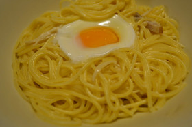 子供もよろこぶ☆簡単☆全卵カルボナーラ