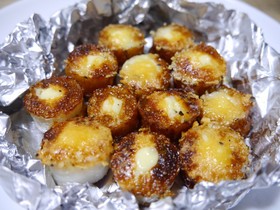 簡単＊パリパリとろとろチーズinちくわ