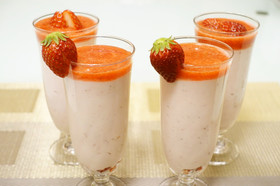 苺たっぷり！とろける濃厚いちごムース