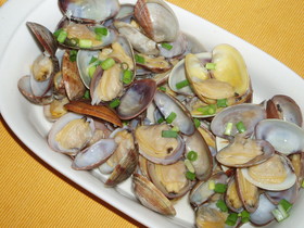 ２度おいしい♪アサリの酒蒸し→リゾット