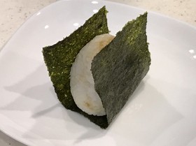 だしと昆布茶が美味い！特製だしおにぎり！